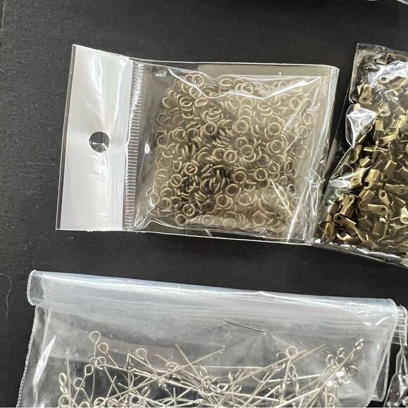 Over 10 Bundles of Jewelry Making Supplies - Picture 3 of 11